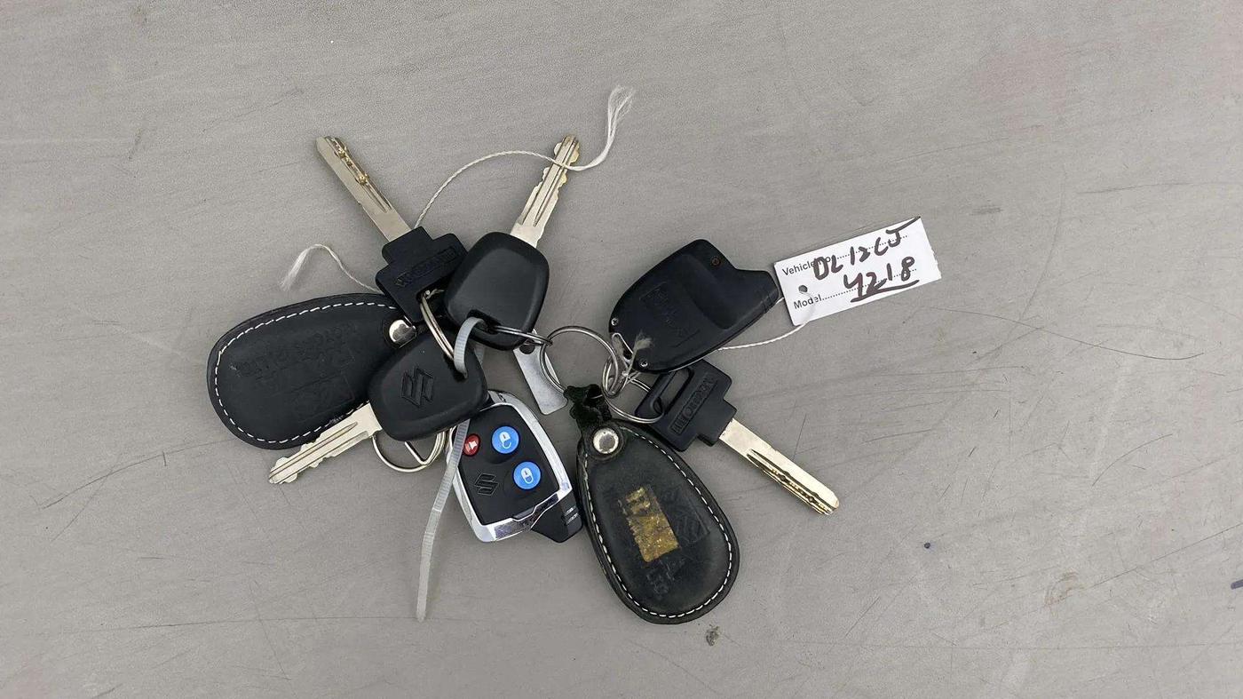 2016 Maruti Alto 800 LXI, Petrol, Manual, 25,228 km, Key Close Up