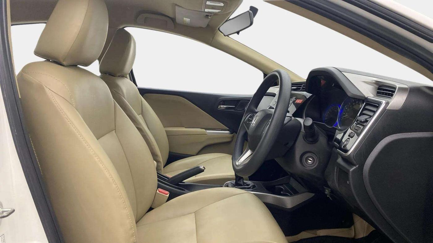 2015 Honda City 1.5L I-VTEC V MT, Petrol, Manual, 39,671 km, Right Side Front Door Cabin