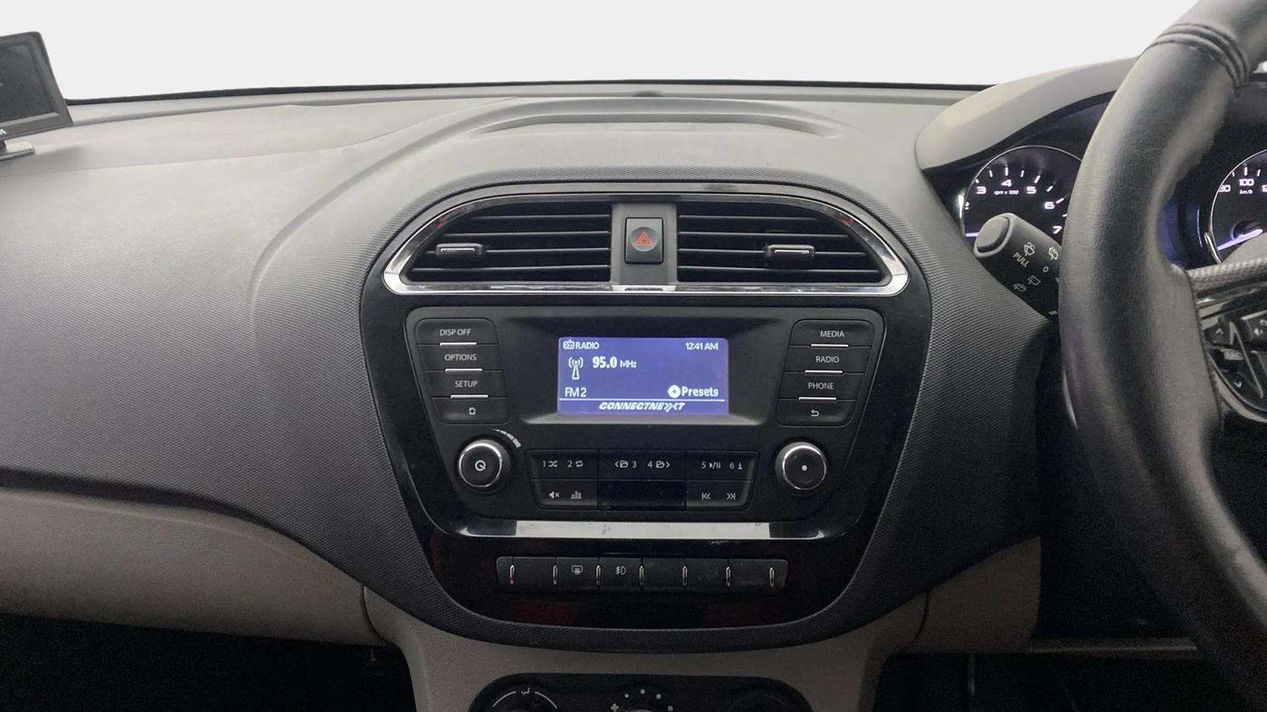 2017 Tata Tiago XZA PETROL, Petrol, Automatic, 17,992 km, Air Conditioner