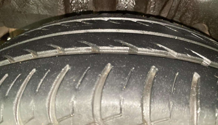 2017 Tata Tiago XZA PETROL, Petrol, Automatic, 17,992 km, Right Rear Tyre Tread