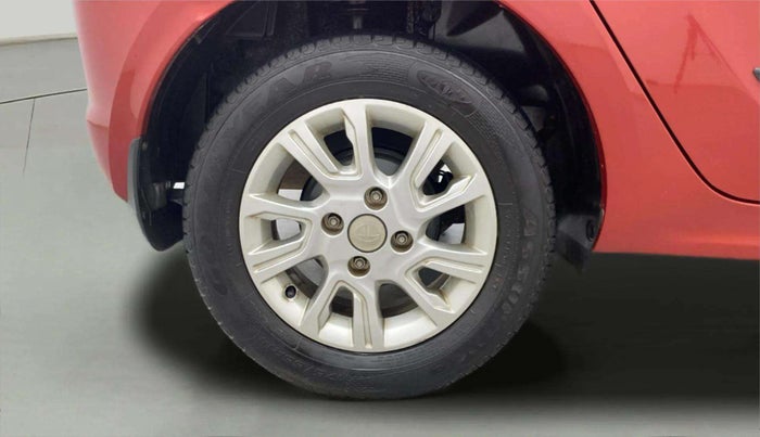 2017 Tata Tiago XZA PETROL, Petrol, Automatic, 17,992 km, Right Rear Wheel