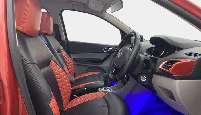 2017 Tata Tiago XZA PETROL, Petrol, Automatic, 17,992 km, Right Side Front Door Cabin