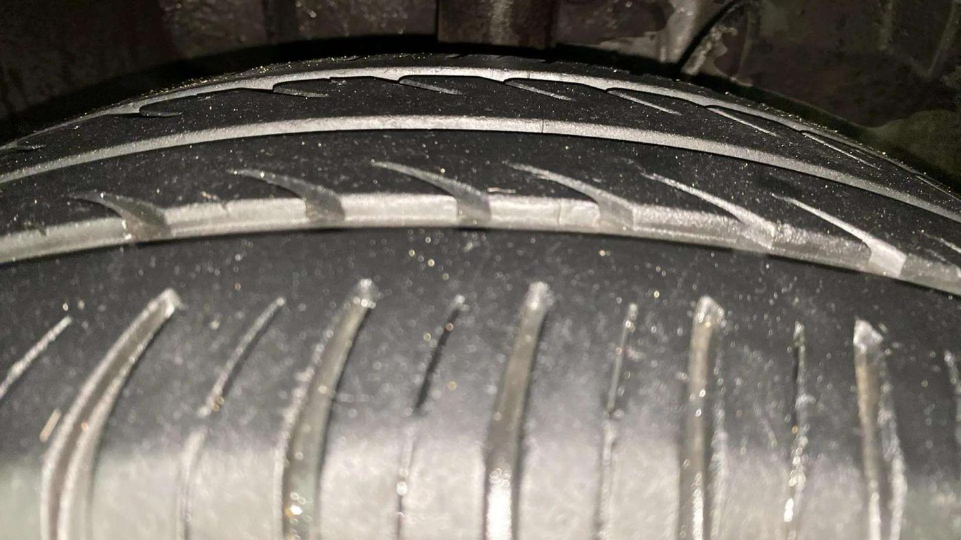 2017 Tata Tiago XZA PETROL, Petrol, Automatic, 17,992 km, Right Front Tyre Tread
