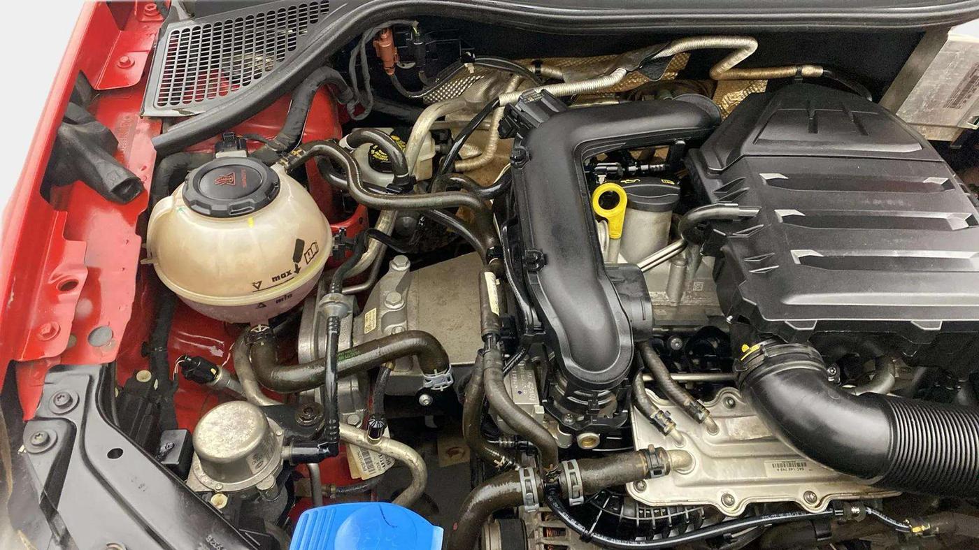 2021 Volkswagen Polo HIGHLINE PLUS 1.0L TSI, Petrol, Manual, 76,252 km, Engine View - Right
