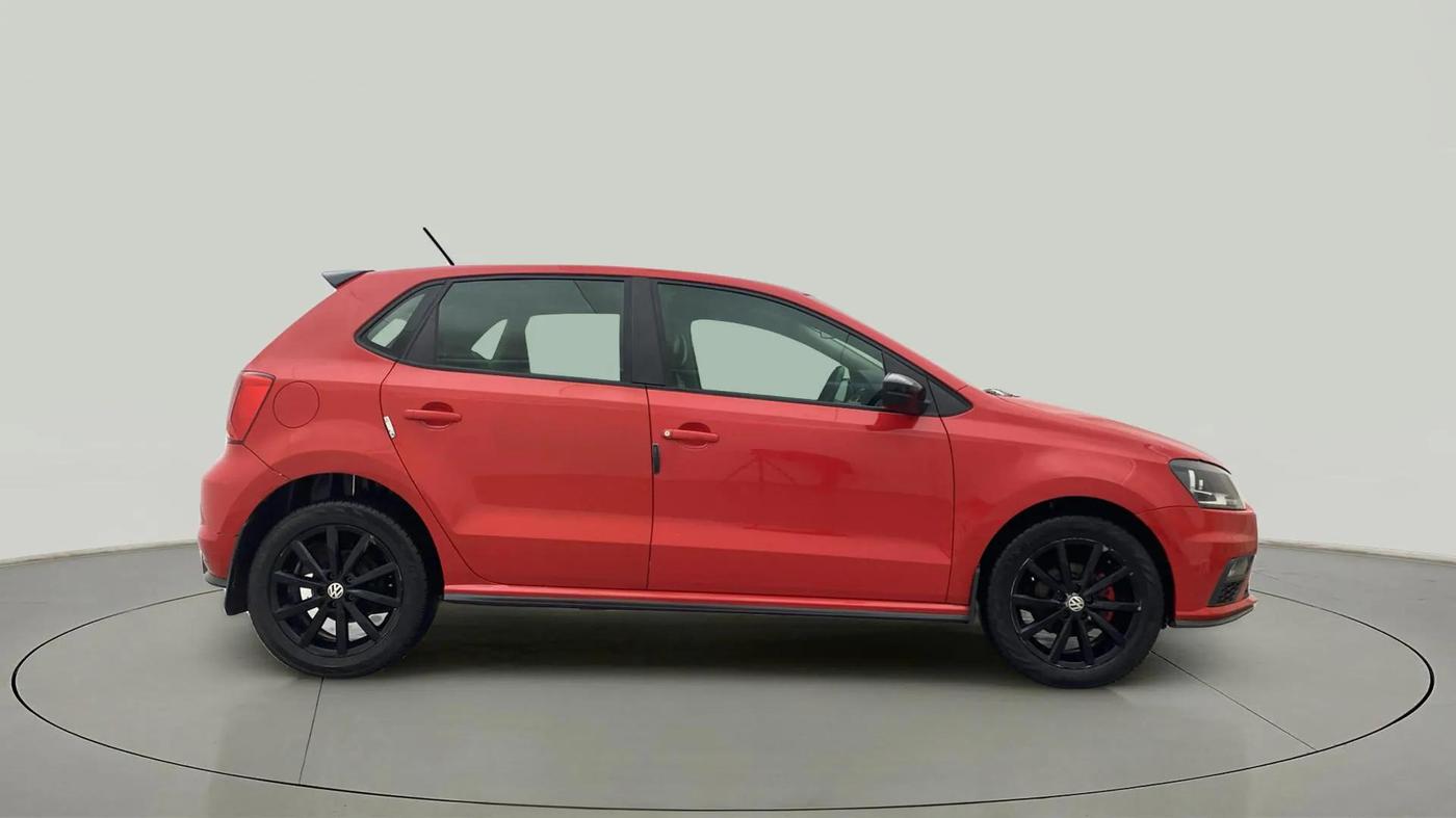 2021 Volkswagen Polo HIGHLINE PLUS 1.0L TSI, Petrol, Manual, 76,252 km, Right Side View