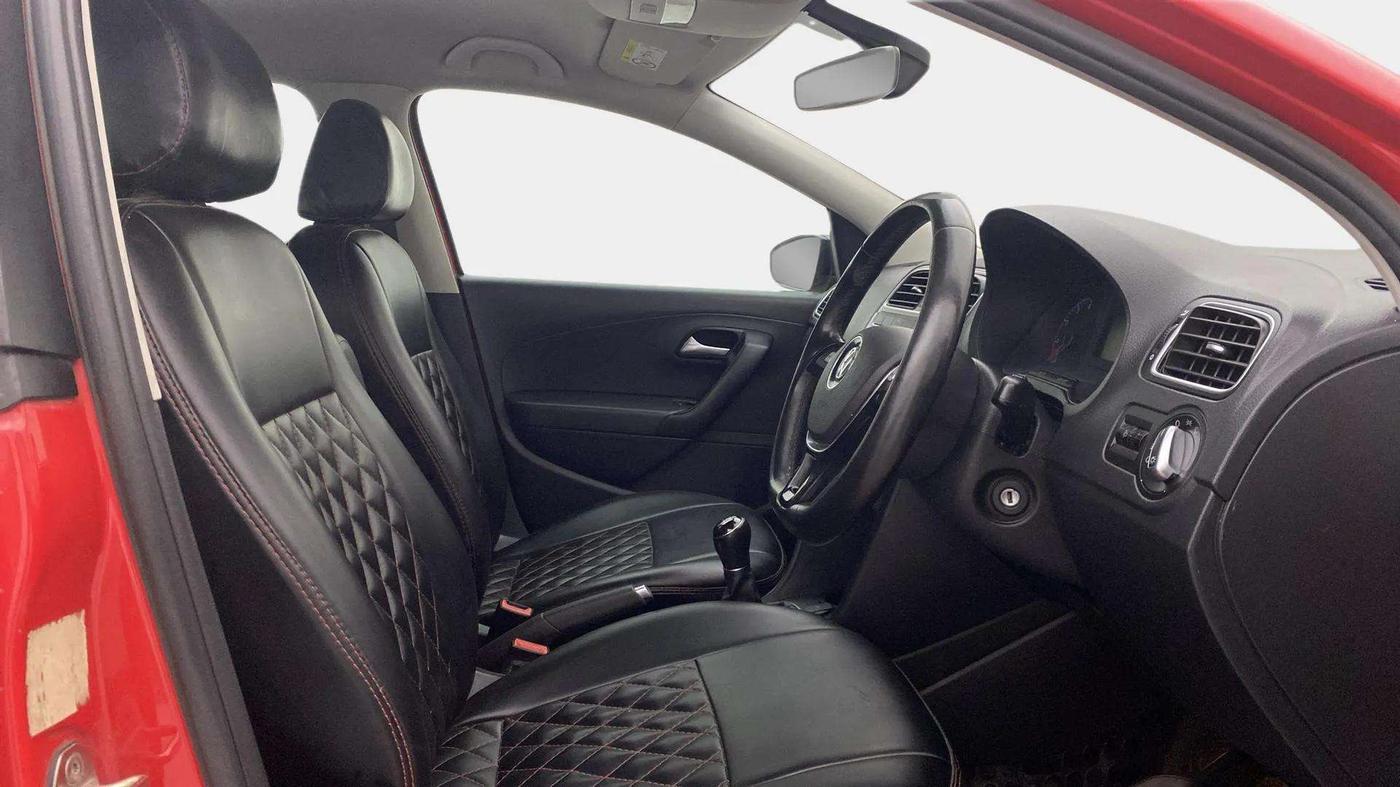 2021 Volkswagen Polo HIGHLINE PLUS 1.0L TSI, Petrol, Manual, 76,252 km, Right Side Front Door Cabin