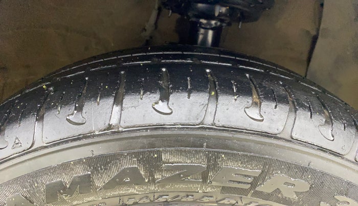 2015 Hyundai Xcent S (O) 1.2, Petrol, Manual, 56,656 km, Right Front Tyre Tread