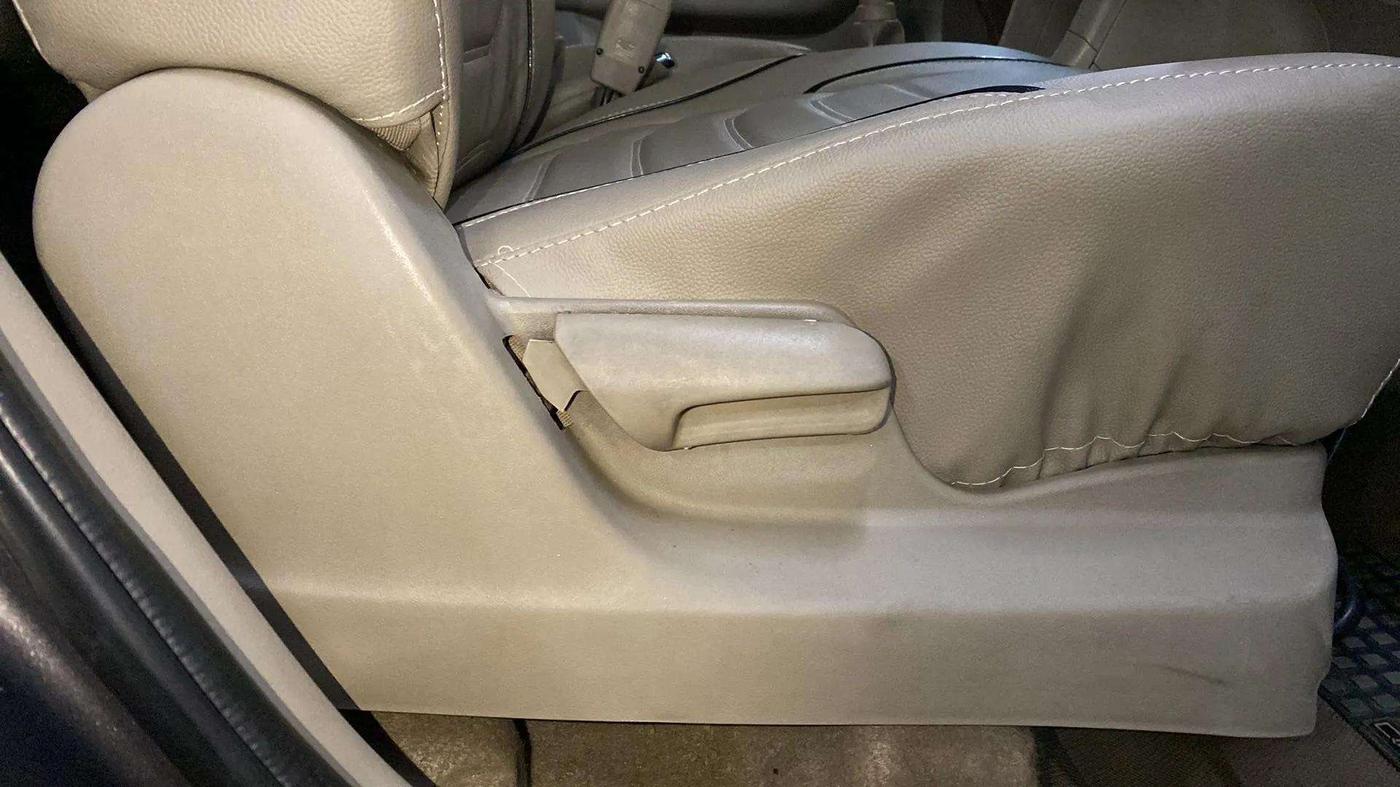 2016 Maruti Ertiga VDI SHVS, Diesel, Manual, 89,425 km, Driver Side Adjustment Panel