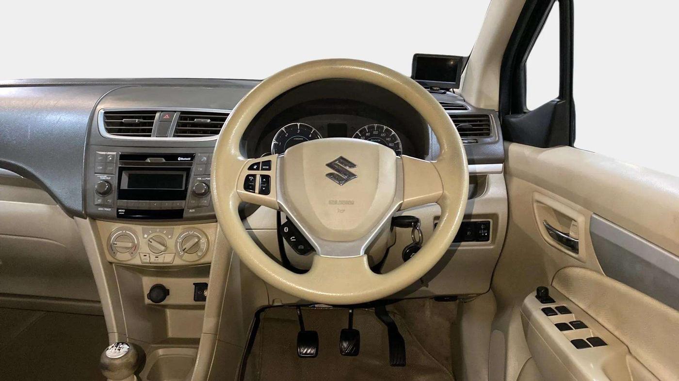 2016 Maruti Ertiga VDI SHVS, Diesel, Manual, 89,425 km, Steering Wheel Close Up