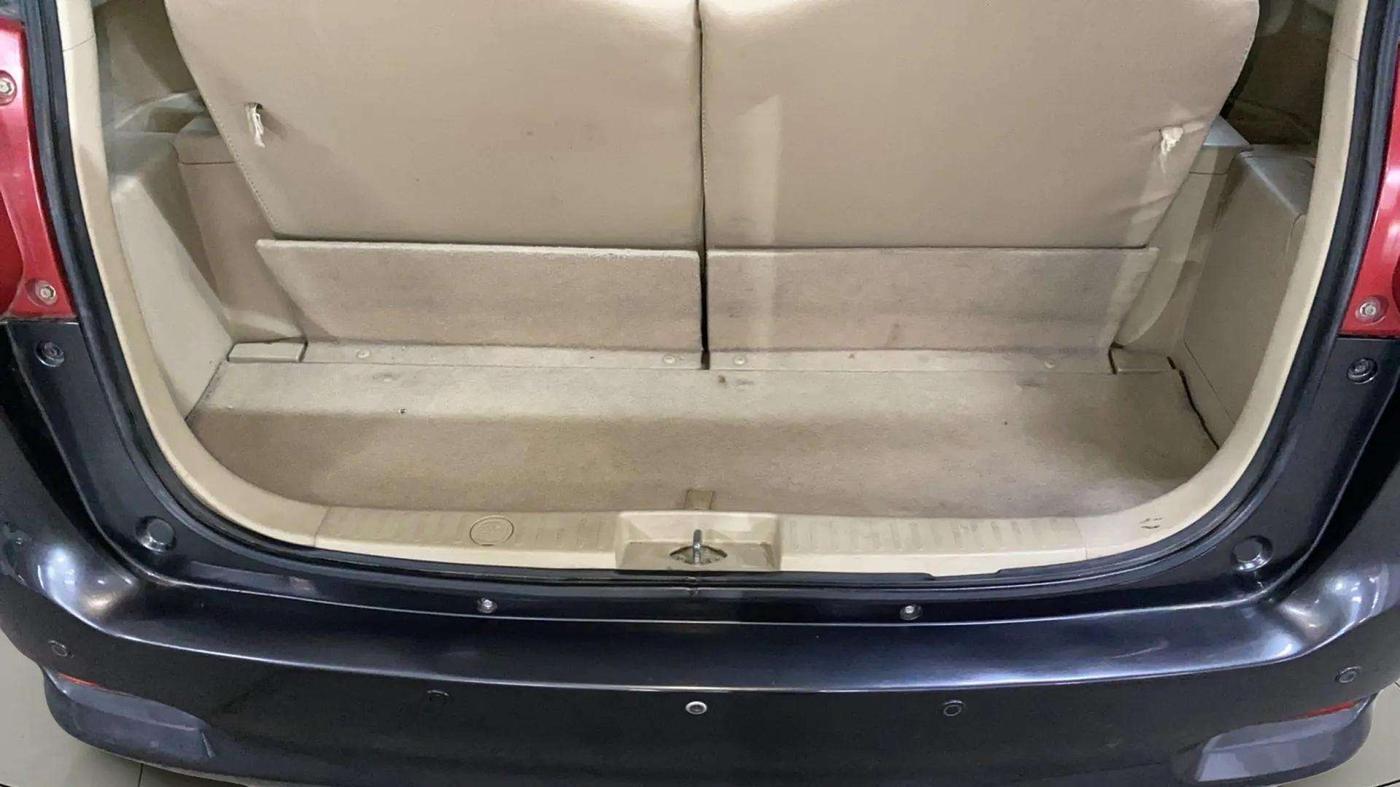 2016 Maruti Ertiga VDI SHVS, Diesel, Manual, 89,425 km, Boot Inside