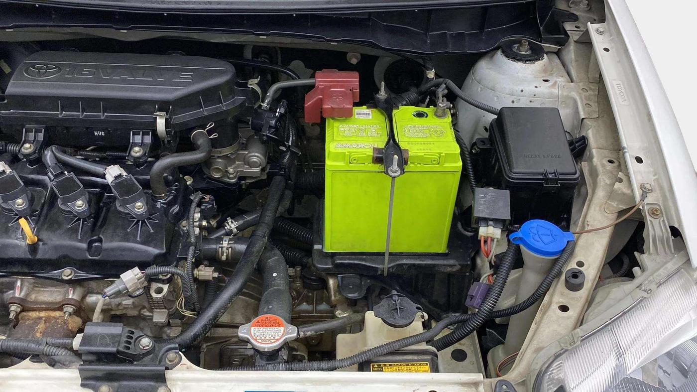 2018 Toyota Etios V PLATINUM, Petrol, Manual, 67,251 km, Engine View - Left