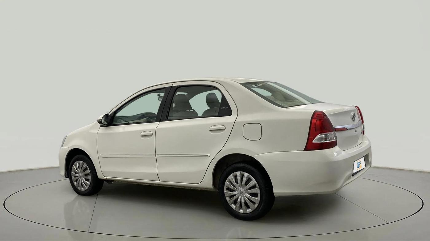 2018 Toyota Etios V PLATINUM, Petrol, Manual, 67,251 km, Left Back Diagonal