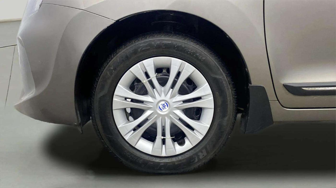 2020 Maruti Baleno DELTA PETROL 1.2, Petrol, Manual, 62,077 km, Left Front Wheel