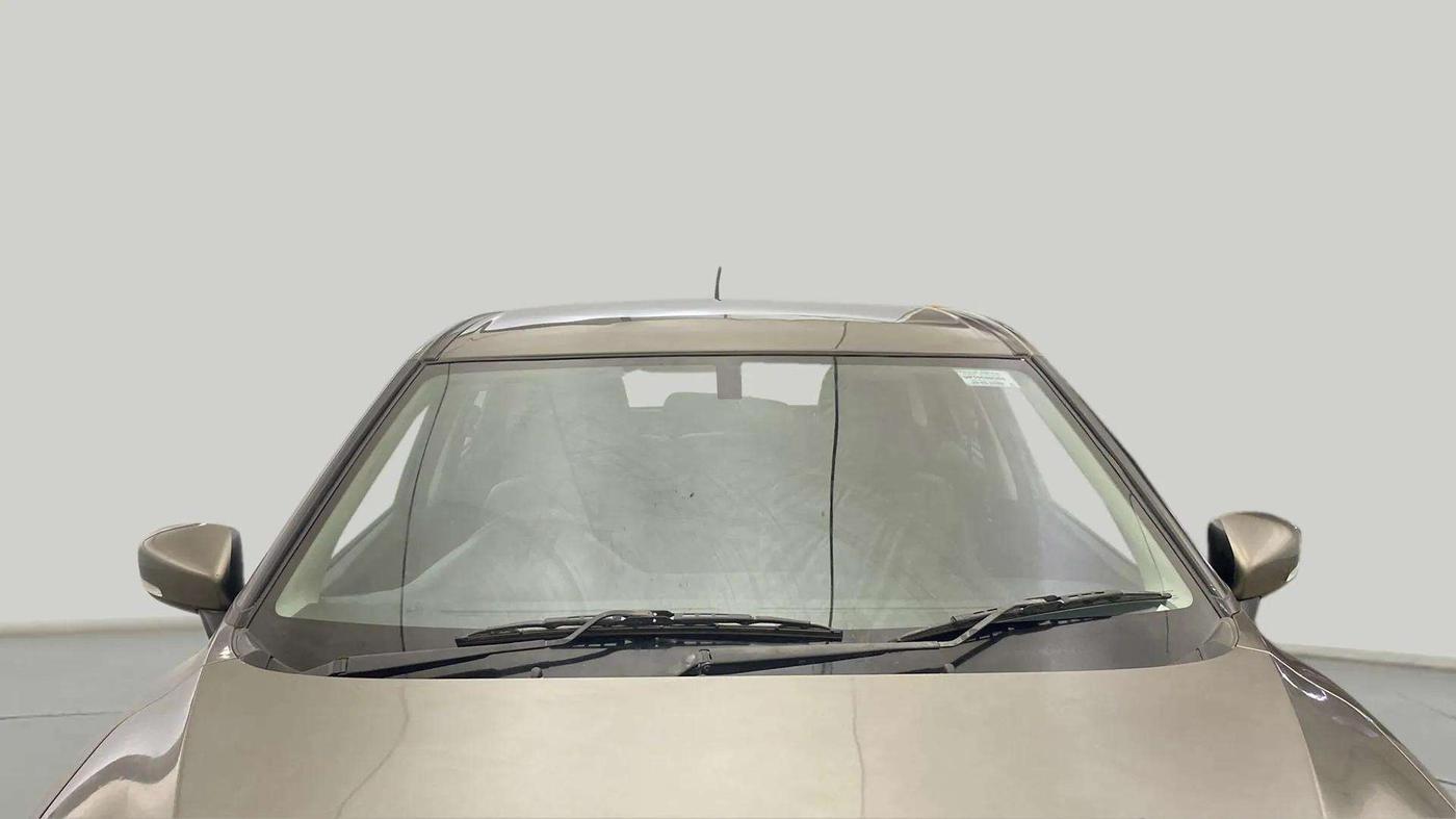 2020 Maruti Baleno DELTA PETROL 1.2, Petrol, Manual, 62,077 km, Front Windshield