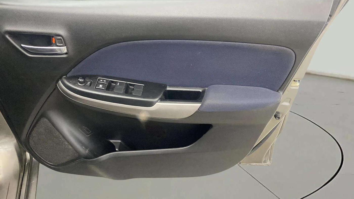 2020 Maruti Baleno DELTA PETROL 1.2, Petrol, Manual, 62,077 km, Driver Side Door Panels Control