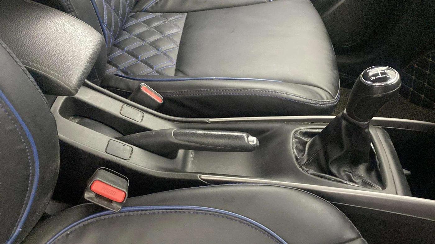 2020 Maruti Baleno DELTA PETROL 1.2, Petrol, Manual, 62,077 km, Gear Lever