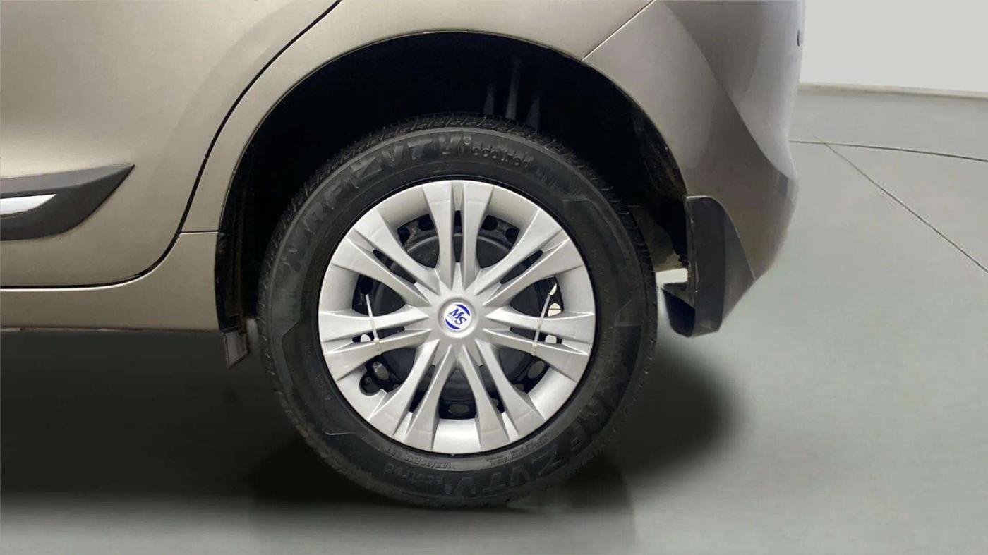 2020 Maruti Baleno DELTA PETROL 1.2, Petrol, Manual, 62,077 km, Left Rear Wheel