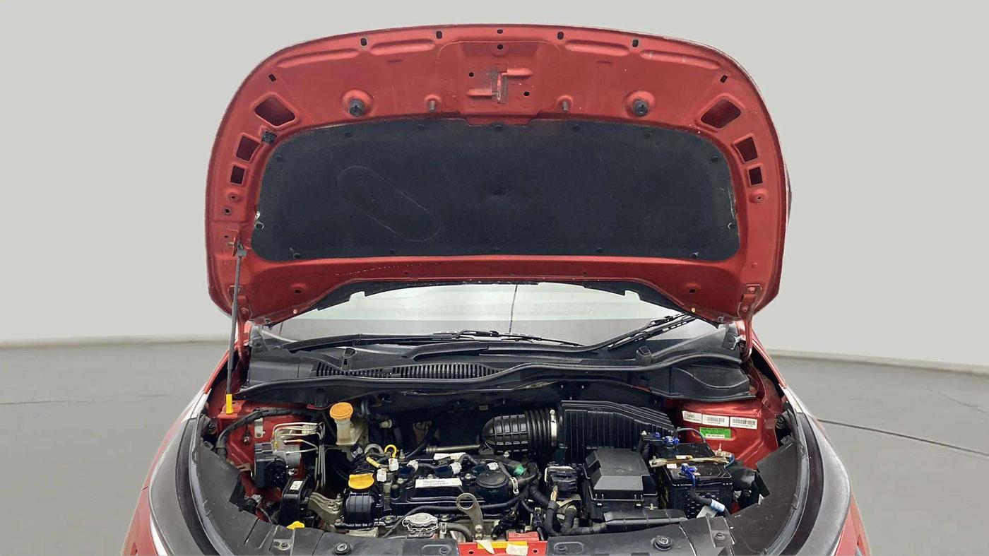 2021 Tata ALTROZ XE PETROL, Petrol, Manual, 33,458 km, Open Bonet