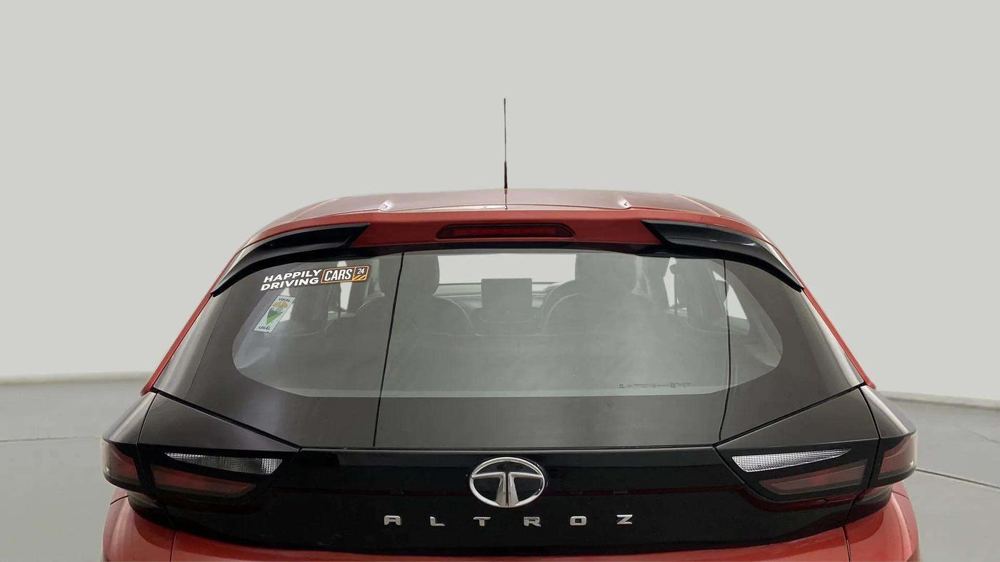 2021 Tata ALTROZ XE PETROL, Petrol, Manual, 33,458 km, Rear Windshield