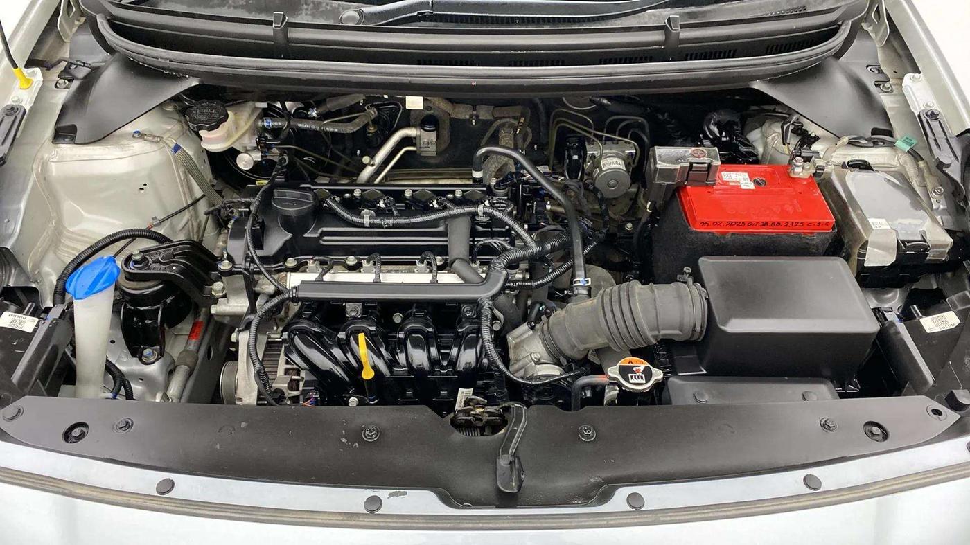 2020 Hyundai Elite i20 SPORTZ PLUS 1.2, Petrol, Manual, 28,583 km, Engine View