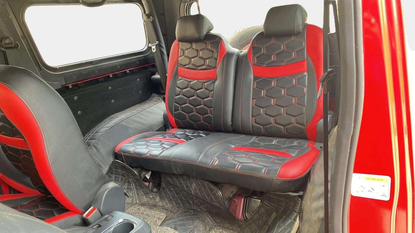 2022 Mahindra Thar LX D 4*4 MT HT, Diesel, Manual, 28,354 km, Right Side Rear Door Cabin