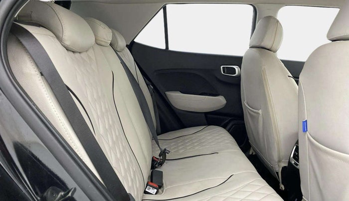 2024 Hyundai VENUE S 1.2, Petrol, Manual, 7,578 km, Right Side Rear Door Cabin