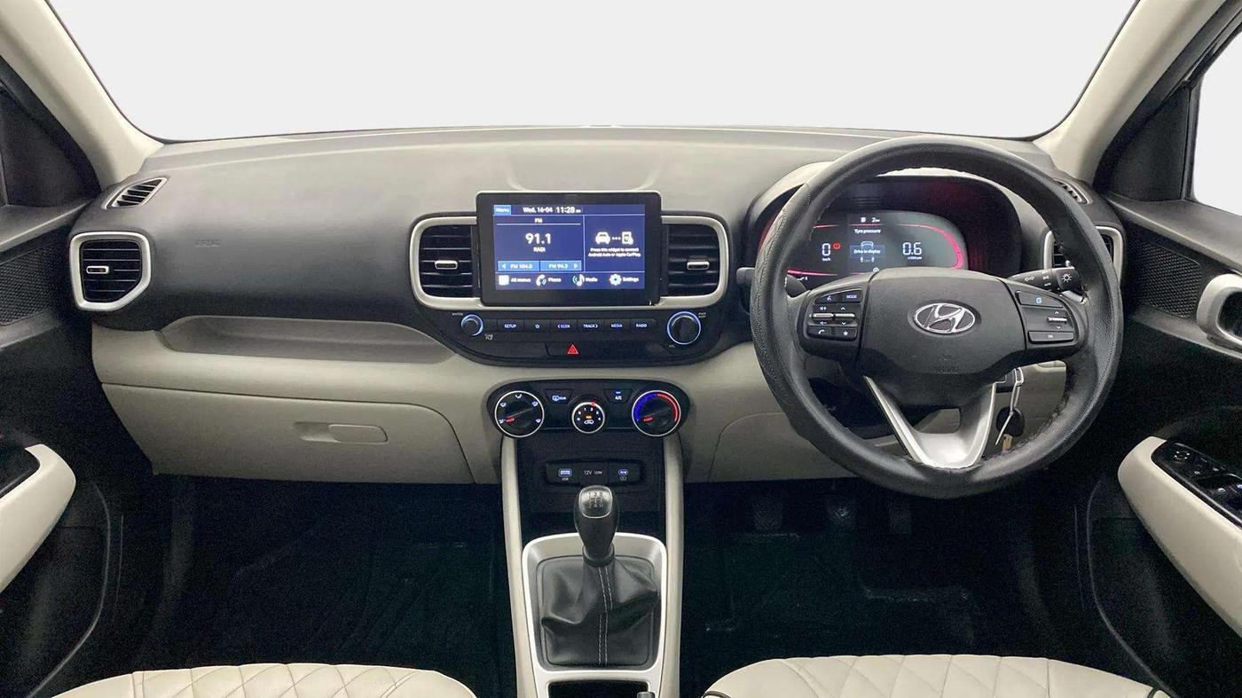 2024 Hyundai VENUE S 1.2, Petrol, Manual, 7,578 km, Dashboard