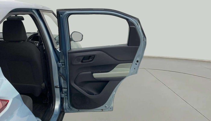 2023 Tata PUNCH ADVENTURE MT, Petrol, Manual, 5,715 km, RHS Rear Door