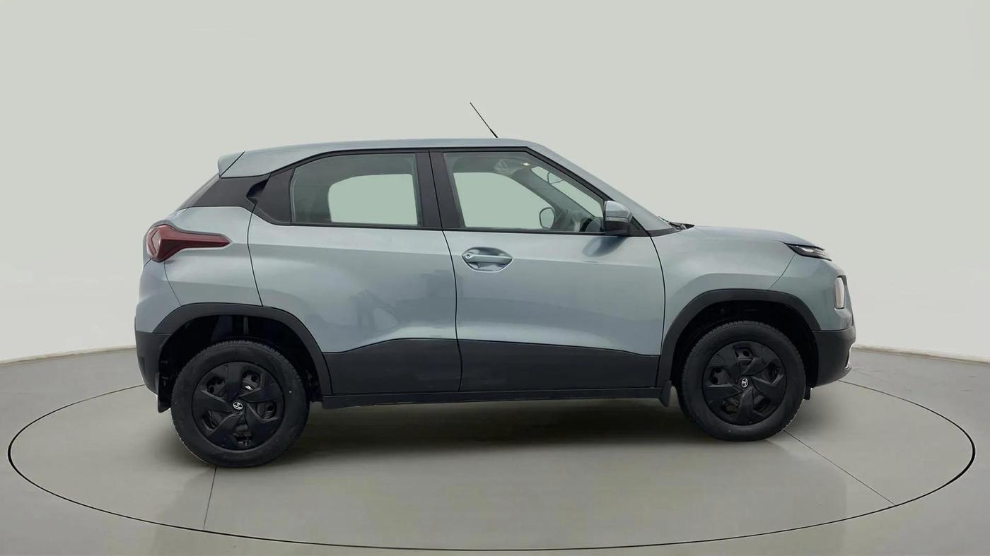 2023 Tata PUNCH ADVENTURE MT, Petrol, Manual, 5,715 km, Right Side View