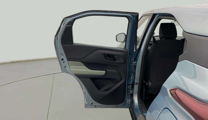 2023 Tata PUNCH ADVENTURE MT, Petrol, Manual, 5,715 km, LHS Rear Door