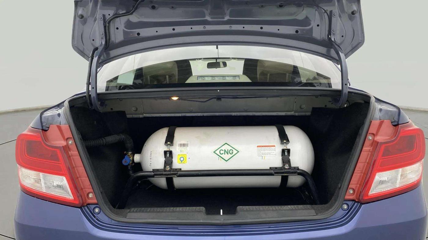 2023 Maruti Dzire VXI CNG, CNG, Manual, 23,797 km, Boot Inside