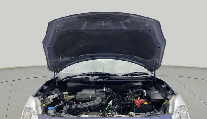 2023 Maruti Dzire VXI CNG, CNG, Manual, 23,612 km, Open Bonet