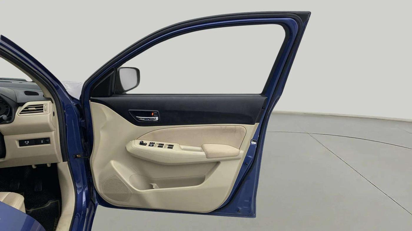 2023 Maruti Dzire VXI CNG, CNG, Manual, 23,797 km, RHS Front Door