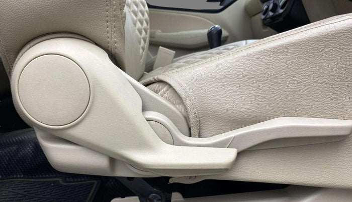 2023 Maruti Dzire VXI CNG, CNG, Manual, 23,612 km, Driver Side Adjustment Panel
