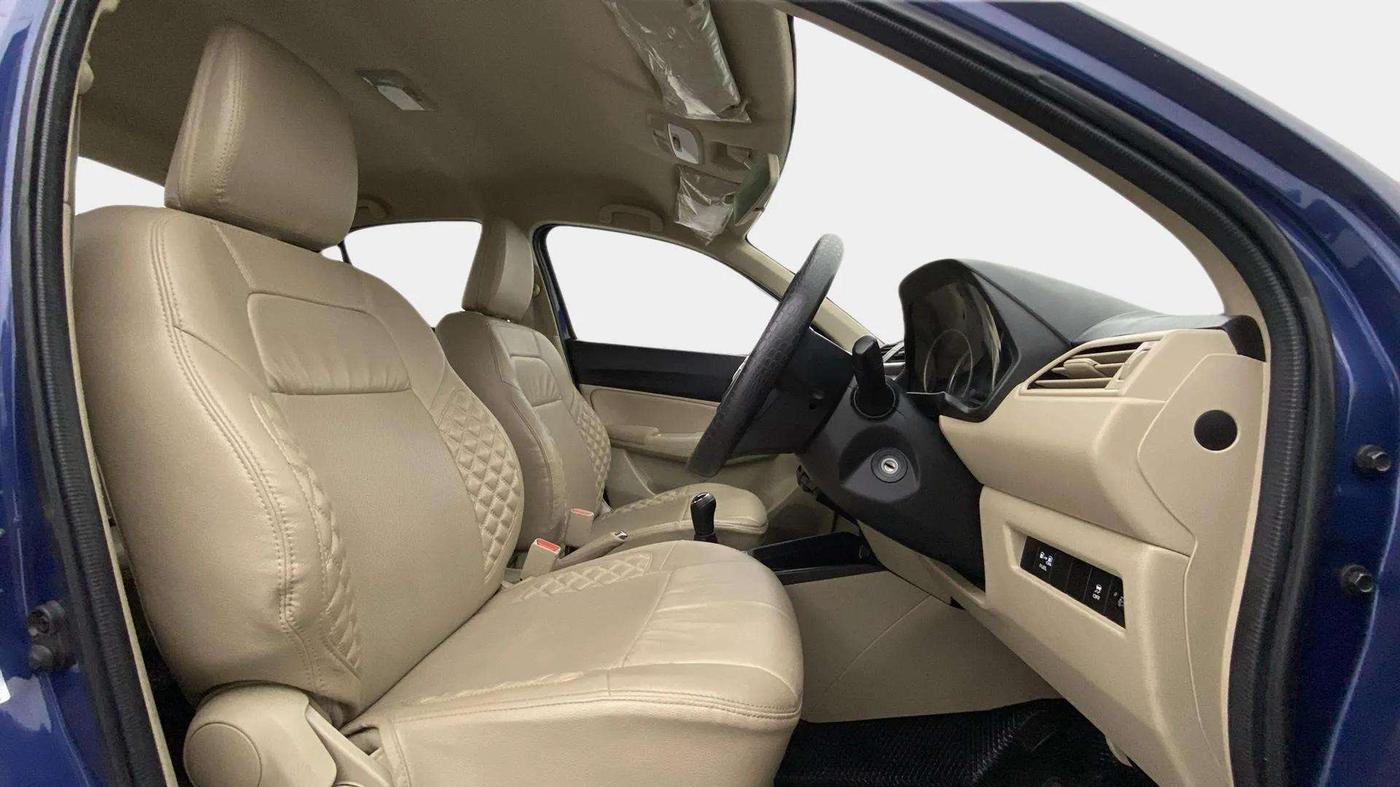2023 Maruti Dzire VXI CNG, CNG, Manual, 23,797 km, Right Side Front Door Cabin