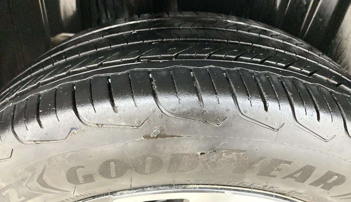 2023 Maruti FRONX DELTA 1.2 AGS, Petrol, Automatic, 11,726 km, Right Rear Tyre Tread