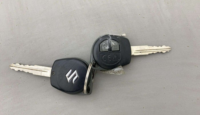 2023 Maruti FRONX DELTA 1.2 AGS, Petrol, Automatic, 11,726 km, Key Close Up