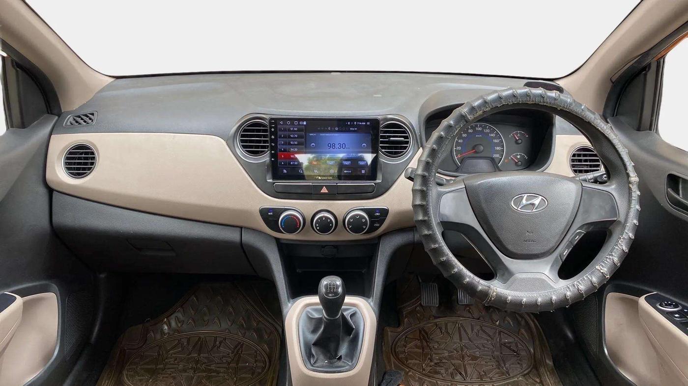 2016 Hyundai Grand i10 MAGNA 1.2 KAPPA VTVT, Petrol, Manual, 30,133 km, Dashboard