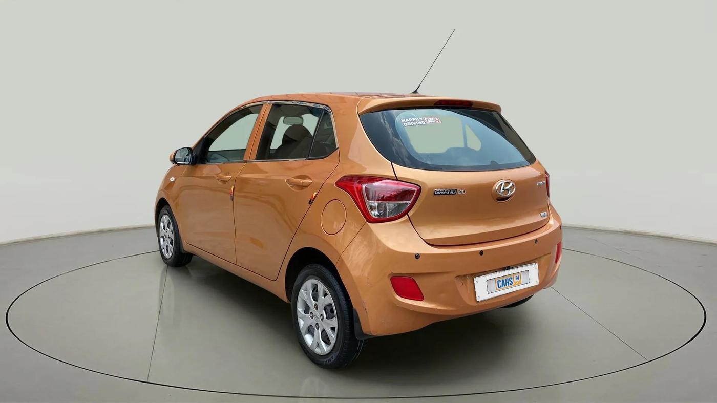 2016 Hyundai Grand i10 MAGNA 1.2 KAPPA VTVT, Petrol, Manual, 30,133 km, Left Back Diagonal