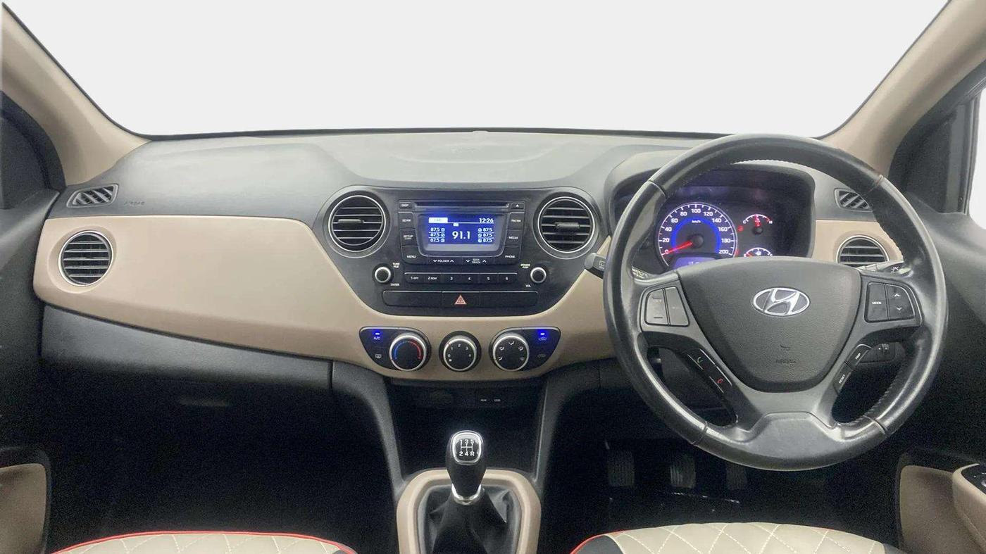 2015 Hyundai Grand i10 ASTA (O) 1.2 KAPPA VTVT, Petrol, Manual, 93,030 km, Dashboard