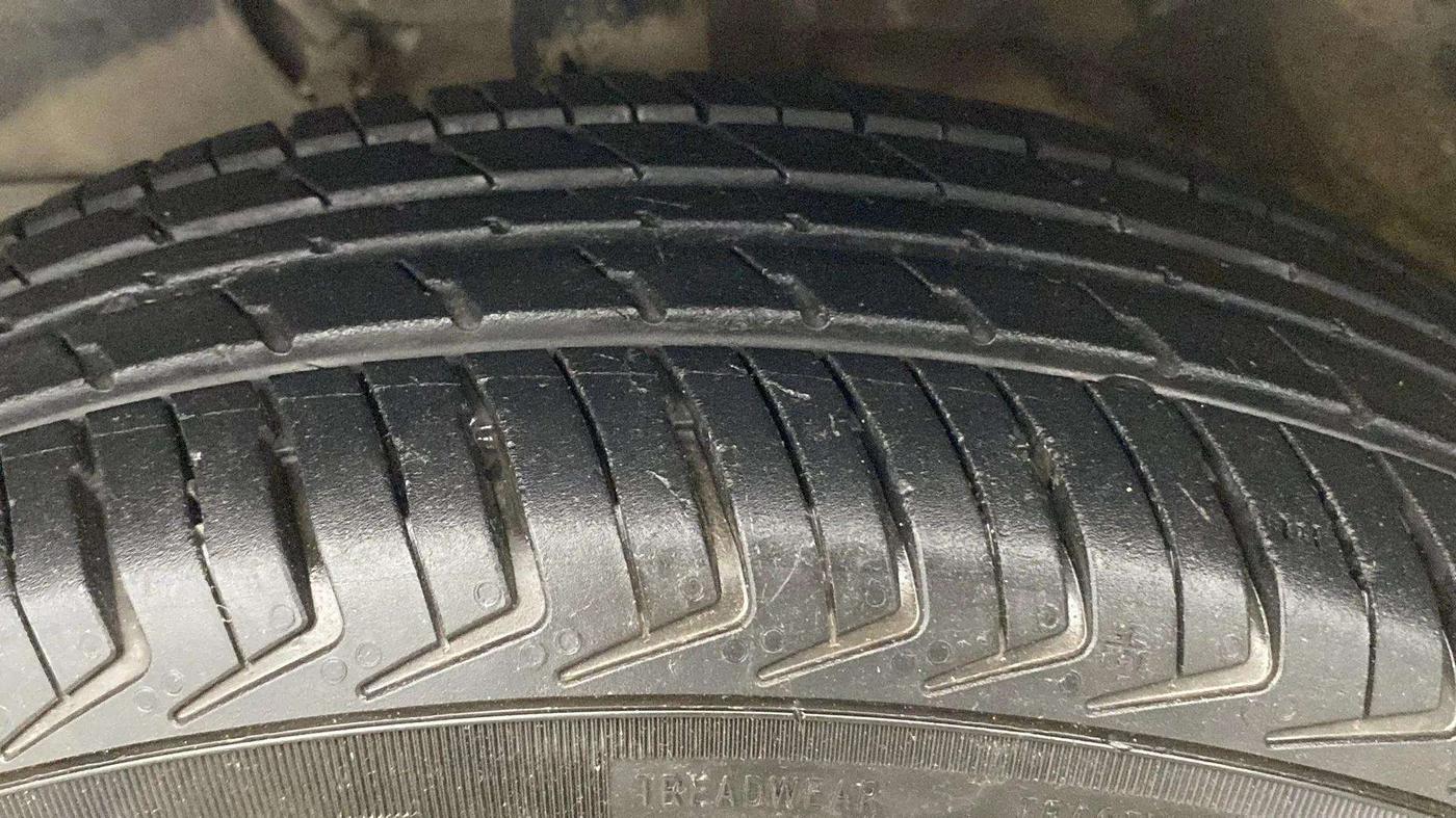 2023 Maruti New Wagon-R LXI 1.0, Petrol, Manual, 38,598 km, Left Front Tyre Tread
