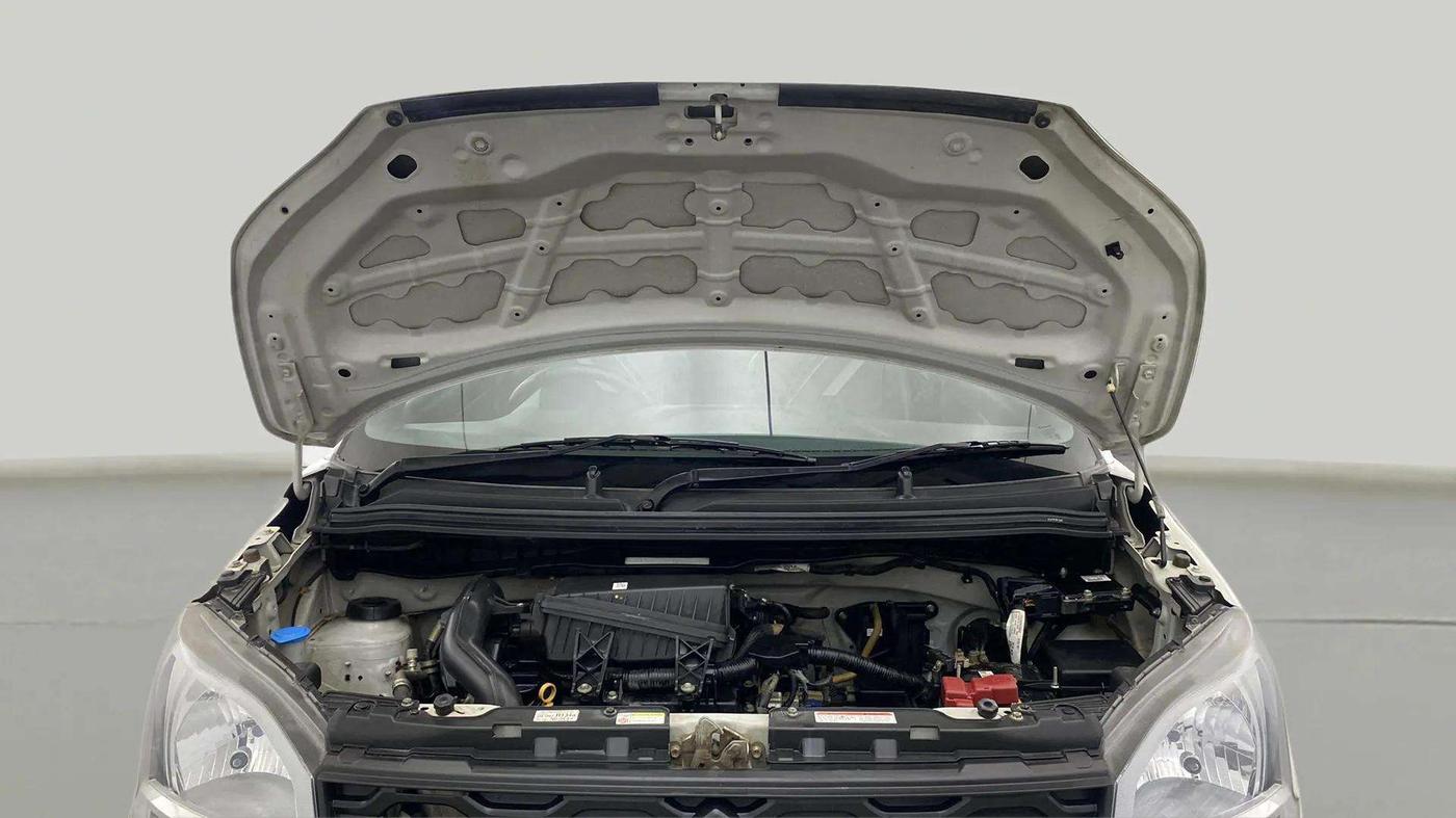 2023 Maruti New Wagon-R LXI 1.0, Petrol, Manual, 38,598 km, Open Bonet