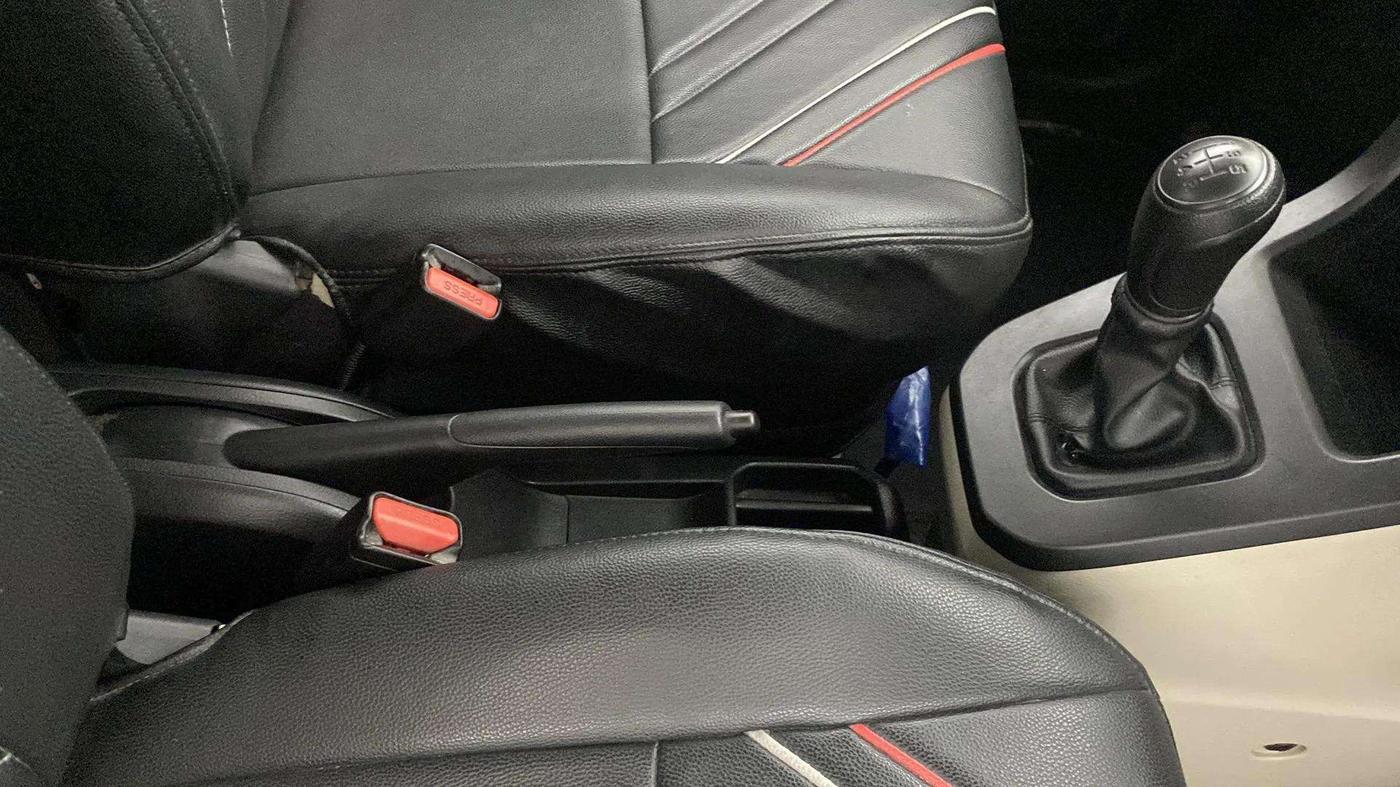 2023 Maruti New Wagon-R LXI 1.0, Petrol, Manual, 38,598 km, Gear Lever