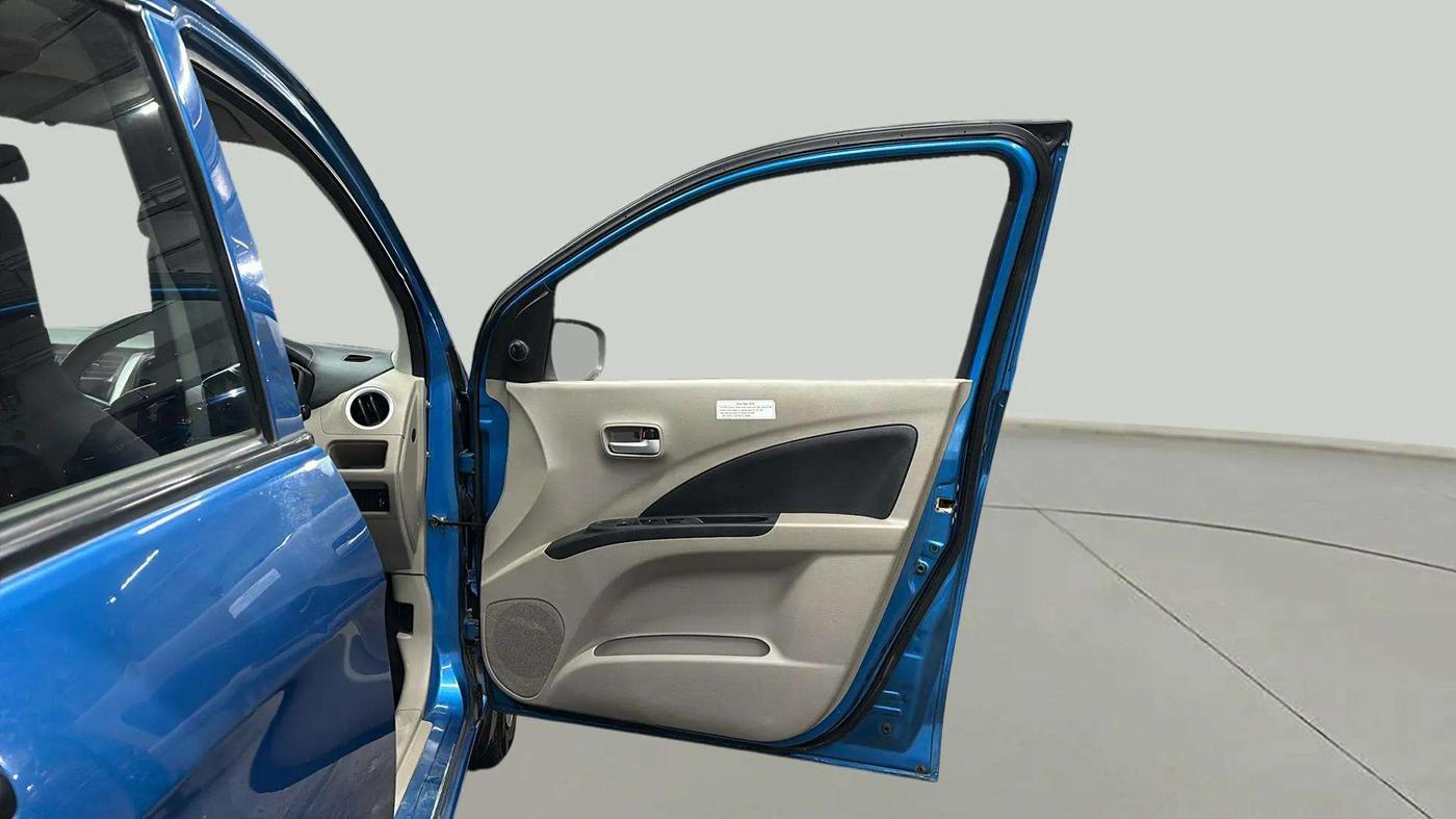2015 Maruti Celerio VXI AMT, Petrol, Automatic, 27,603 km, RHS Front Door