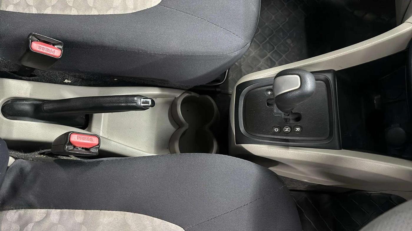 2015 Maruti Celerio VXI AMT, Petrol, Automatic, 27,603 km, Gear Lever