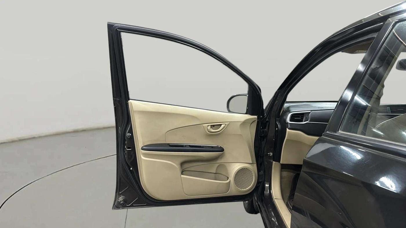 2018 Honda Amaze 1.2L I-VTEC S OPT, Petrol, Manual, 42,450 km, LHS Front Door