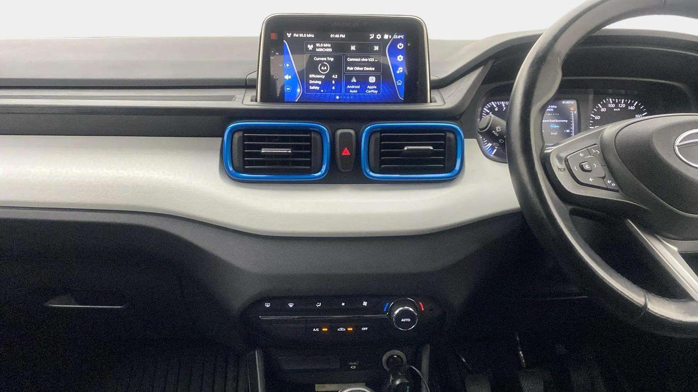 2021 Tata PUNCH CREATIVE  MT, Petrol, Manual, 15,275 km, Air Conditioner