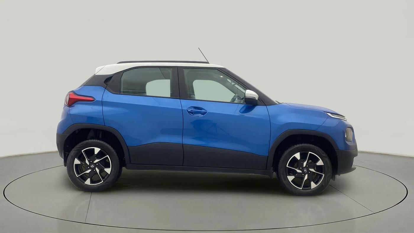 2021 Tata PUNCH CREATIVE  MT, Petrol, Manual, 15,275 km, Right Side View