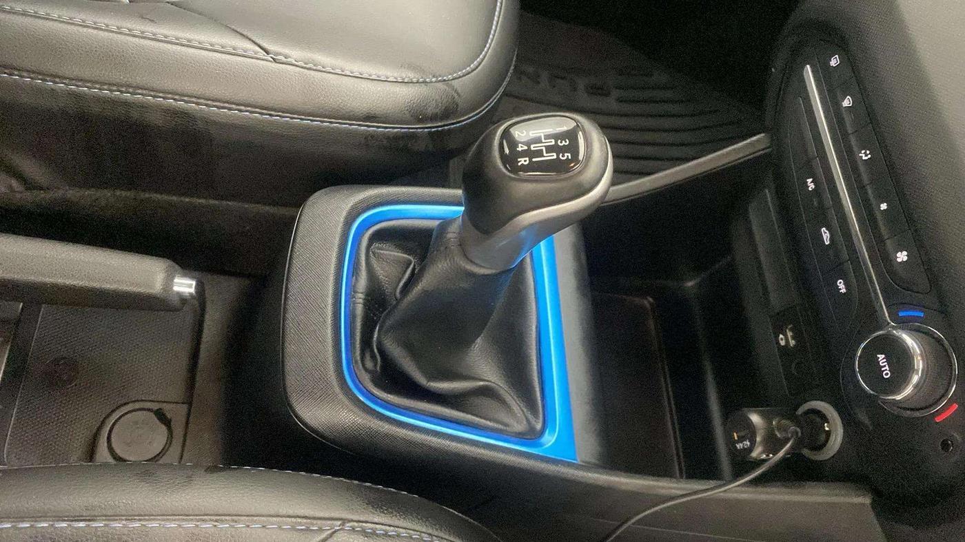2021 Tata PUNCH CREATIVE  MT, Petrol, Manual, 15,275 km, Gear Lever