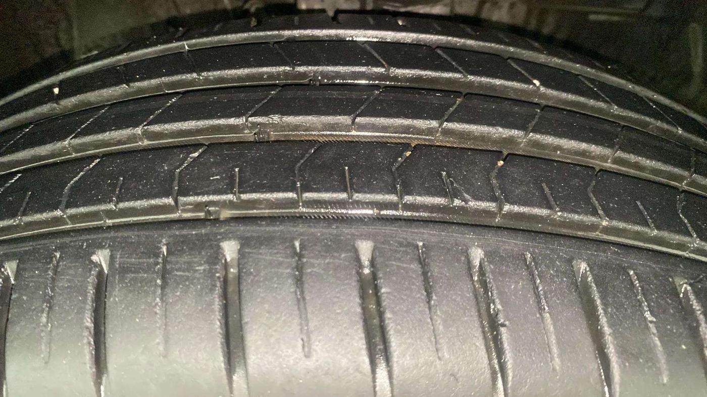 2021 Tata PUNCH CREATIVE  MT, Petrol, Manual, 15,275 km, Right Front Tyre Tread